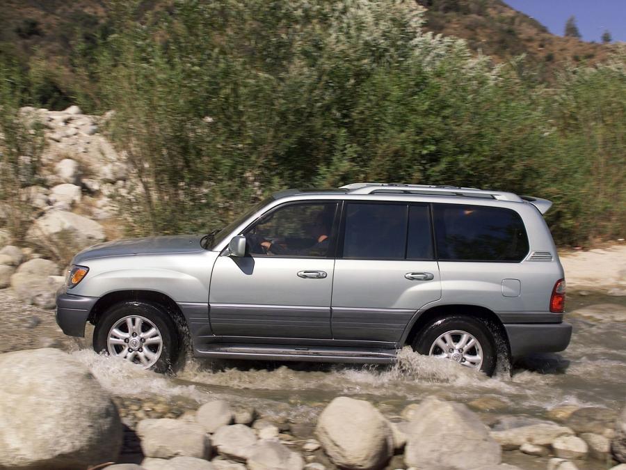  Lexus LX470 2003 года  (фото 7 из 26)